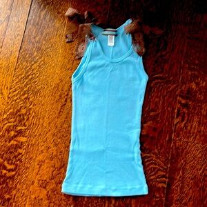 A little tank with a twist